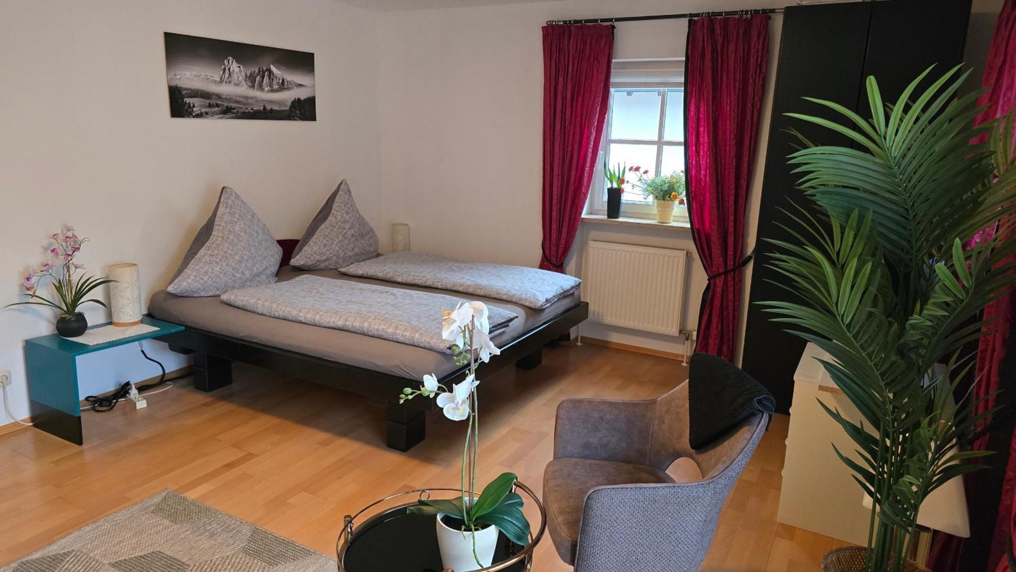 Ferienhaus Weilheim Mit Garten Spiel Und Spass Вайлхайм ин Обербайерн Екстериор снимка